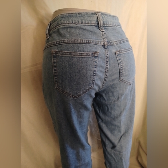 Riders by Lee Light Blue Cropped Capri Denim Jeans - Picture 7 of 10